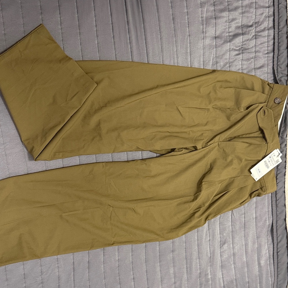 Classic female Khaki Chinos